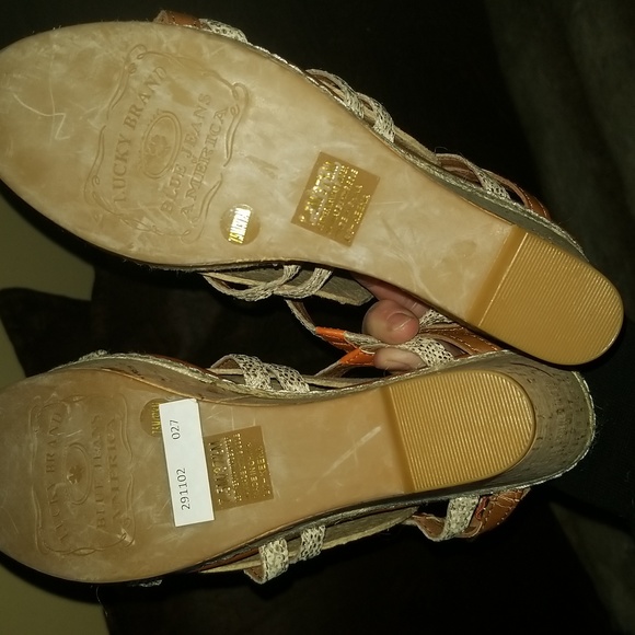 Lucky Keena Wedge size 7 1/2 - Picture 4 of 5